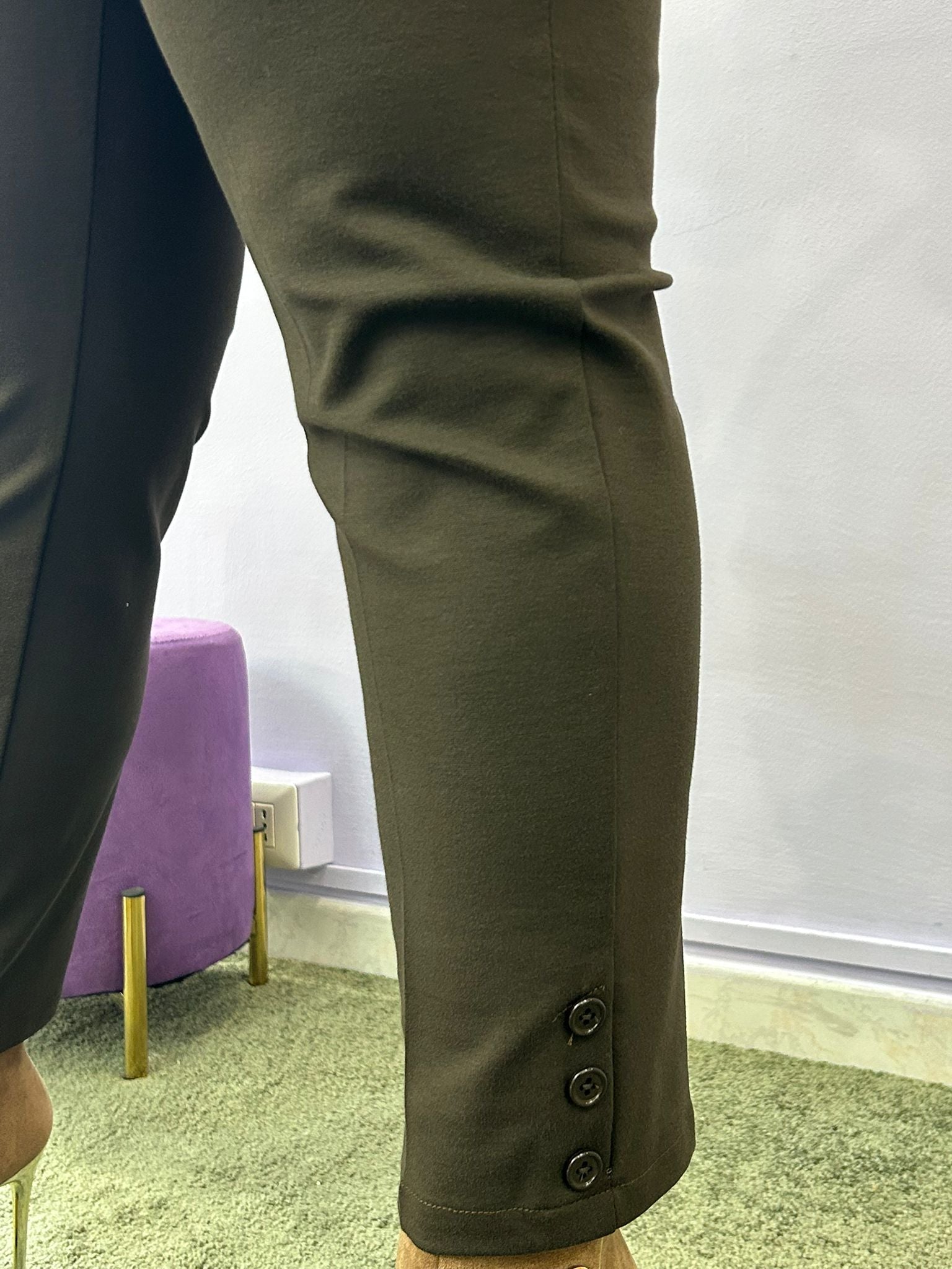 PANTALONE 3 BOTTONI AX811